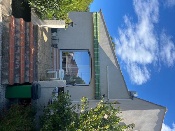 Maison tradionnelle à vendre au coeur de Carnoules