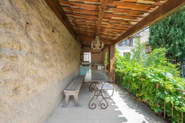 Magnifique maison de village avec cour