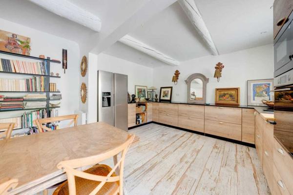 Magnifique maison de village avec cour