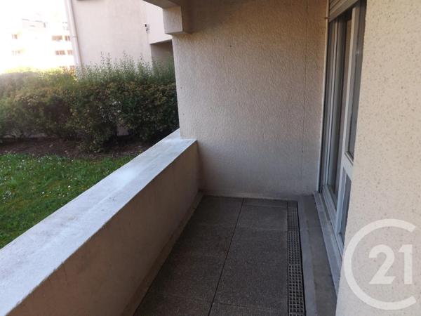 Appartement F2 à vendre  2 pièces - 43 m 2   SAVIGNY SUR ORGE  - 91