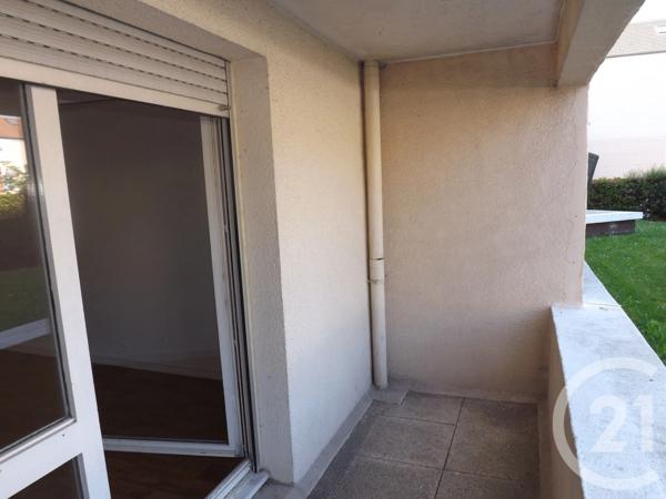 Appartement F2 à vendre  2 pièces - 43 m 2   SAVIGNY SUR ORGE  - 91