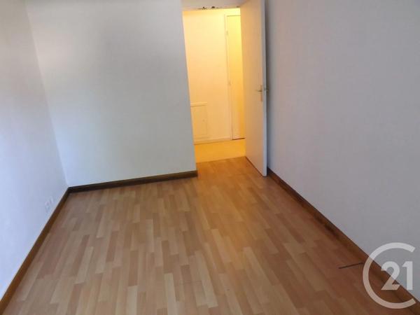 Appartement F2 à vendre  2 pièces - 43 m 2   SAVIGNY SUR ORGE  - 91