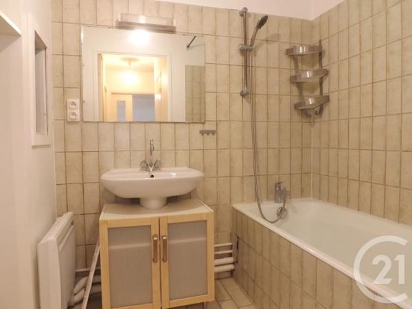 Appartement F2 à vendre  2 pièces - 43 m 2   SAVIGNY SUR ORGE  - 91