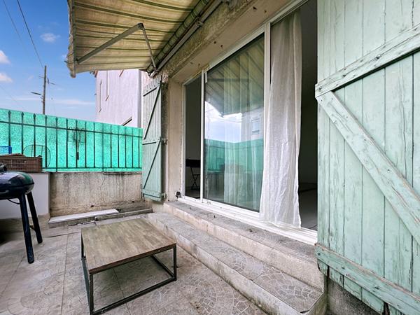 Maison-appartement Village de Saint-Jérôme 13013, fort potentiel, travaux à prévoir