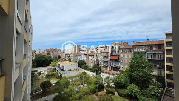 LE CAMAS – T3 LUMINEUX AVEC TERRASSE DE 14 M² ET VUE DÉGAGÉE
