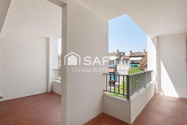 LE CAMAS – T3 LUMINEUX AVEC TERRASSE DE 14 M² ET VUE DÉGAGÉE