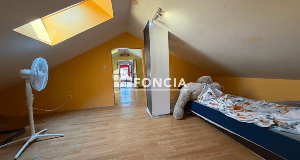 À vendre Maison 6 pièces 134 m² - Le Montat 46090