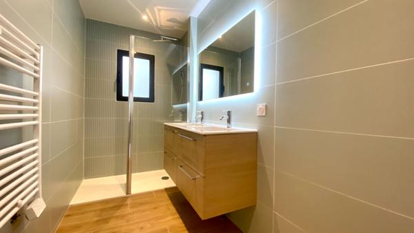 Maison La Teste De Buch 5 pièce(s)  3 chambres dont une suite parentale