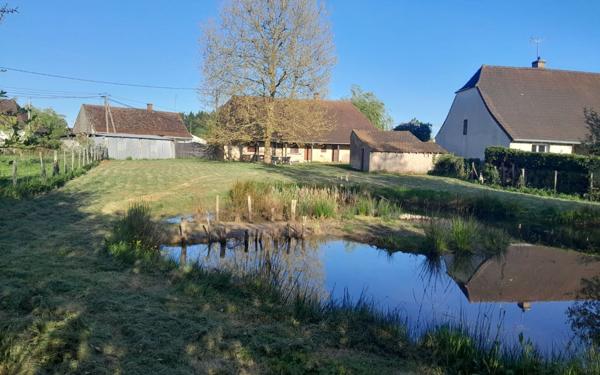 Maison à vendre    5 pièces •  Savigny-sur-Seille