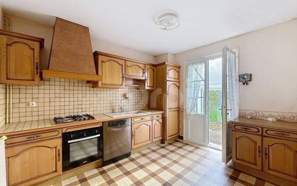 Maison à vendre    4 pièces •  Mouleydier