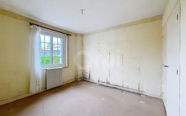 Maison à vendre    4 pièces •  Mouleydier