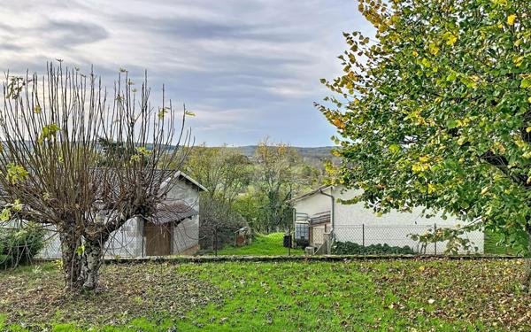 Maison à vendre    4 pièces •  Mouleydier