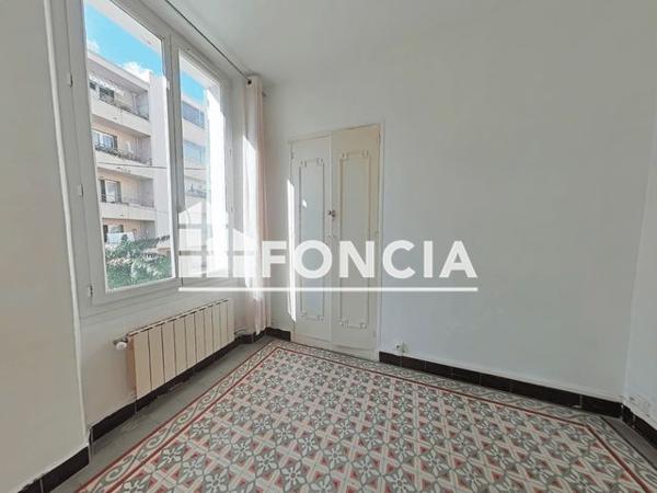 Location Appartement 3 pièces 69.7 m² - 118 RUE MOREAU Toulon 83000