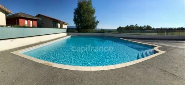 Appartement en attique à vendre 5 pièces PRÉVESSIN MOENS (01) - 105m2 - terrasses (34m2), garage et parking privatif