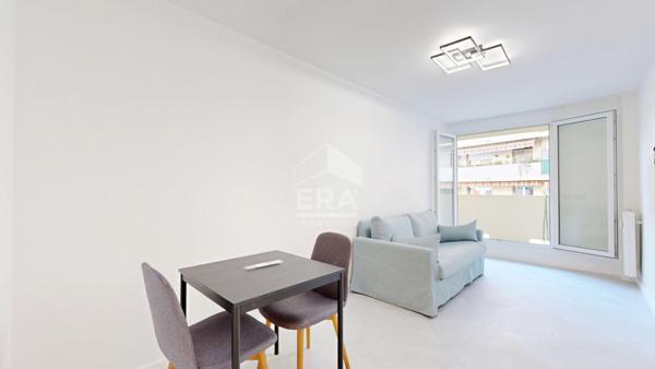 NICE - FLEURS : JOLI F1 AVEC BALCONS AU CALME