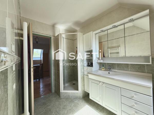 Le Plessis-Bouchard – Maison familiale 7 pièces, 5 chambres, proche toutes commodités