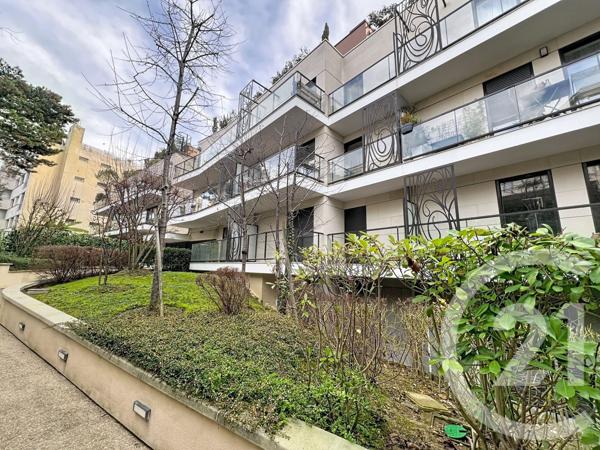 Appartement F2 à vendre  2 pièces - 45,70 m2 ST CLOUD - 92