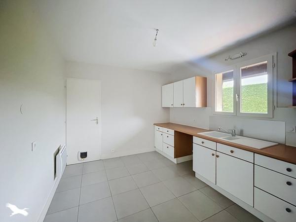Maison à vendre 340 000 € Le Taillan-Médoc 5 p 94 m² DPE D