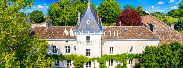 MANOIR DU XVIIIe & SA MAISON DE GARDIEN - PARC ARBORÉ DE 2 HECTARES -