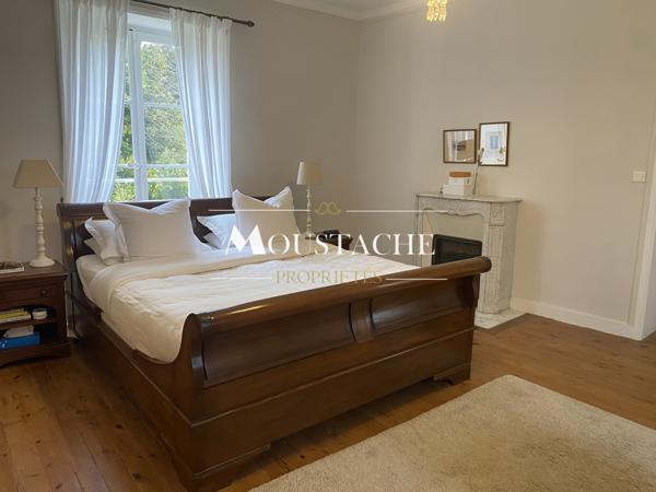 MANOIR DU XVIIIe & SA MAISON DE GARDIEN - PARC ARBORÉ DE 2 HECTARES -