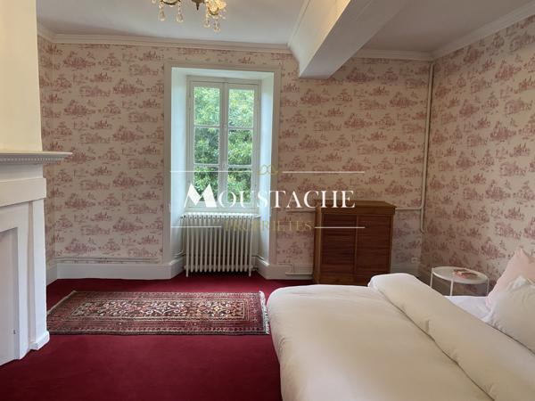 MANOIR DU XVIIIe & SA MAISON DE GARDIEN - PARC ARBORÉ DE 2 HECTARES -