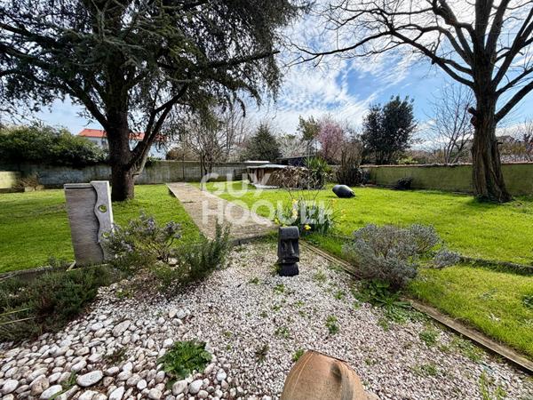 Maison familiale 124 m² avec jardin arboré - Lagord