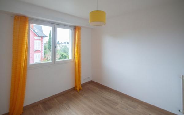 Appartement à louer    3 pièces • 58,95 m2 Jurançon