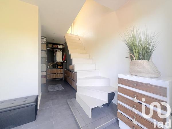 Maison à vendre 8 pièces 214 m² Lésigny