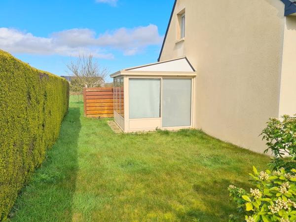 La Méaugon (22440) maison traditionnelle sur 1000 m2 de terrain clos, avec 4 chambres