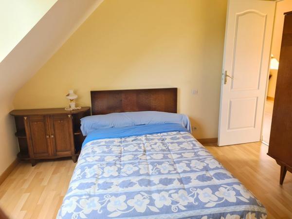 La Méaugon (22440) maison traditionnelle sur 1000 m2 de terrain clos, avec 4 chambres