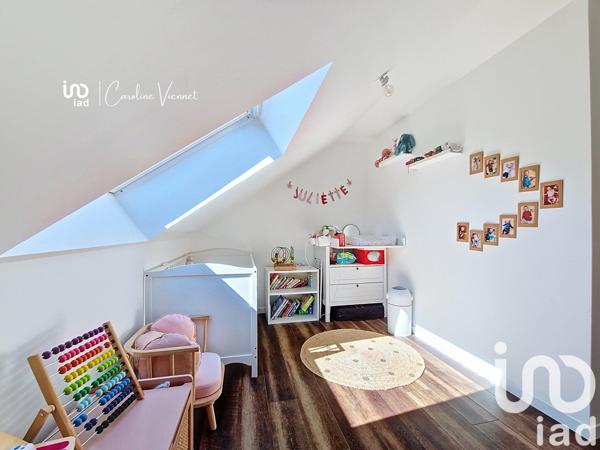 Maison 6 pièces de 135 m² à Les Rousses (39220)