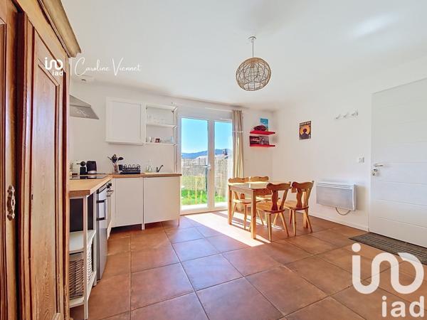 Maison 6 pièces de 135 m² à Les Rousses (39220)