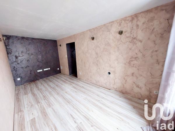 Maison de ville 5 pièces de 100 m² à Cerisiers (89320)