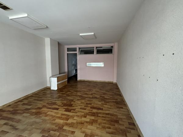 Immeuble
        
        - 246 m² 290 000 € *
