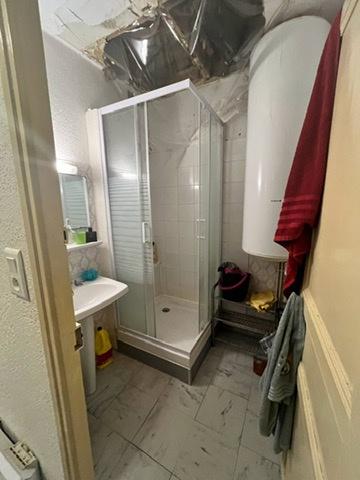Immeuble
        
        - 246 m² 290 000 € *