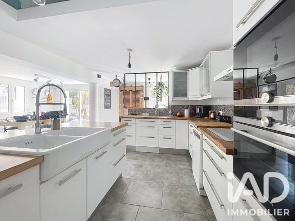 Maison à vendre 6 pièces 140 m² La Valette-du-Var