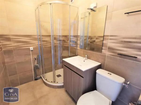 Appartement à louer 1 pièce 31.98m² Laon (02000)