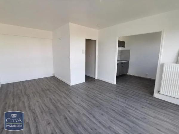 Appartement à louer 1 pièce 31.98m² Laon (02000)