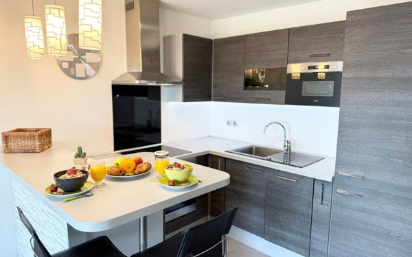 Appartement à vendre    2 pièces • 45 m2 Nice