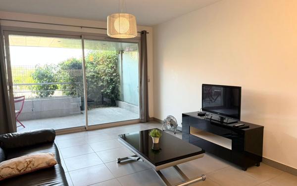 Appartement à vendre    2 pièces • 45 m2 Nice