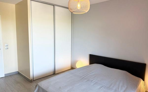 Appartement à vendre    2 pièces • 45 m2 Nice