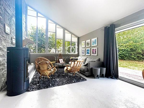 VANNES Maison 7 pièces 163 m²