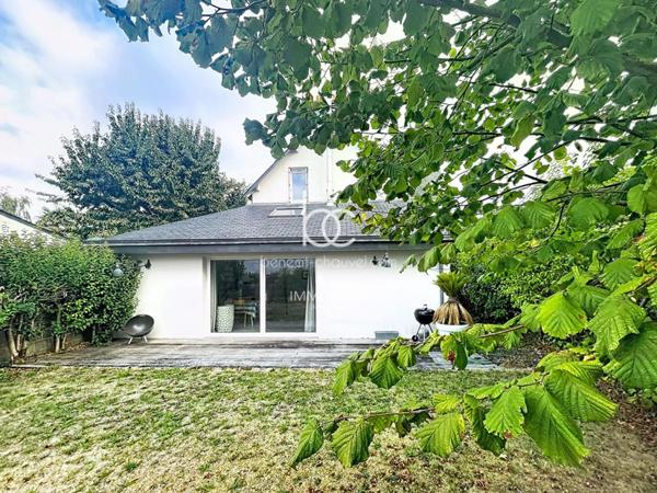 VANNES Maison 7 pièces 163 m²