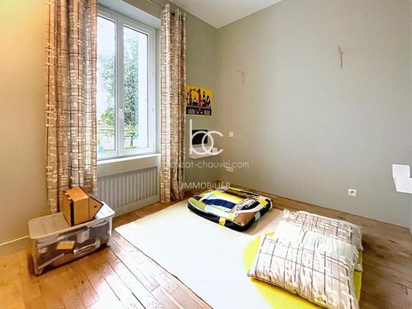VANNES Maison 7 pièces 163 m²