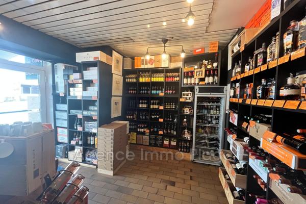 Vente fond de commerce   à Saint-Vivien-de-Médoc, Centre-ville