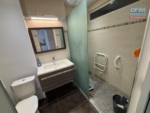 A louer à St Denis-Montgaillard, T4 duplex dans la residence les terrasses de Montgaillard, proche hôtel Creolia