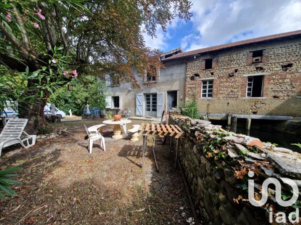 Maison à vendre 6 pièces 151 m² Vic-en-Bigorre