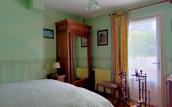 Maison à vendre    5 pièces •  Caussade