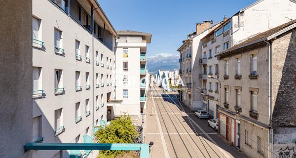 À vendre Studio 18 m² - Fontaine 38600