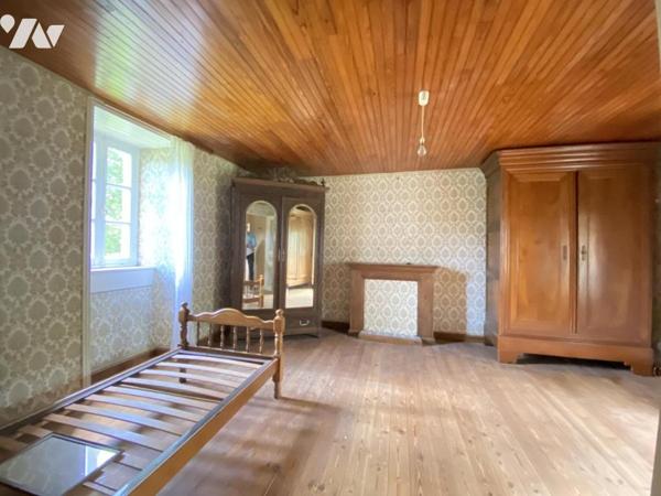 Ensemble de deux maisons avec 6 hectares